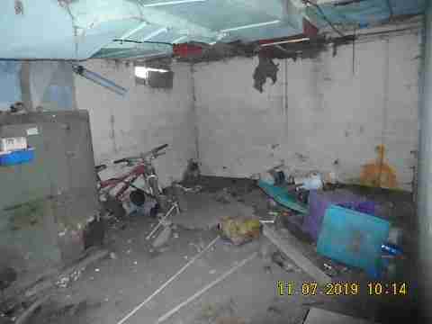 12100 Burt (23)_m.jpg